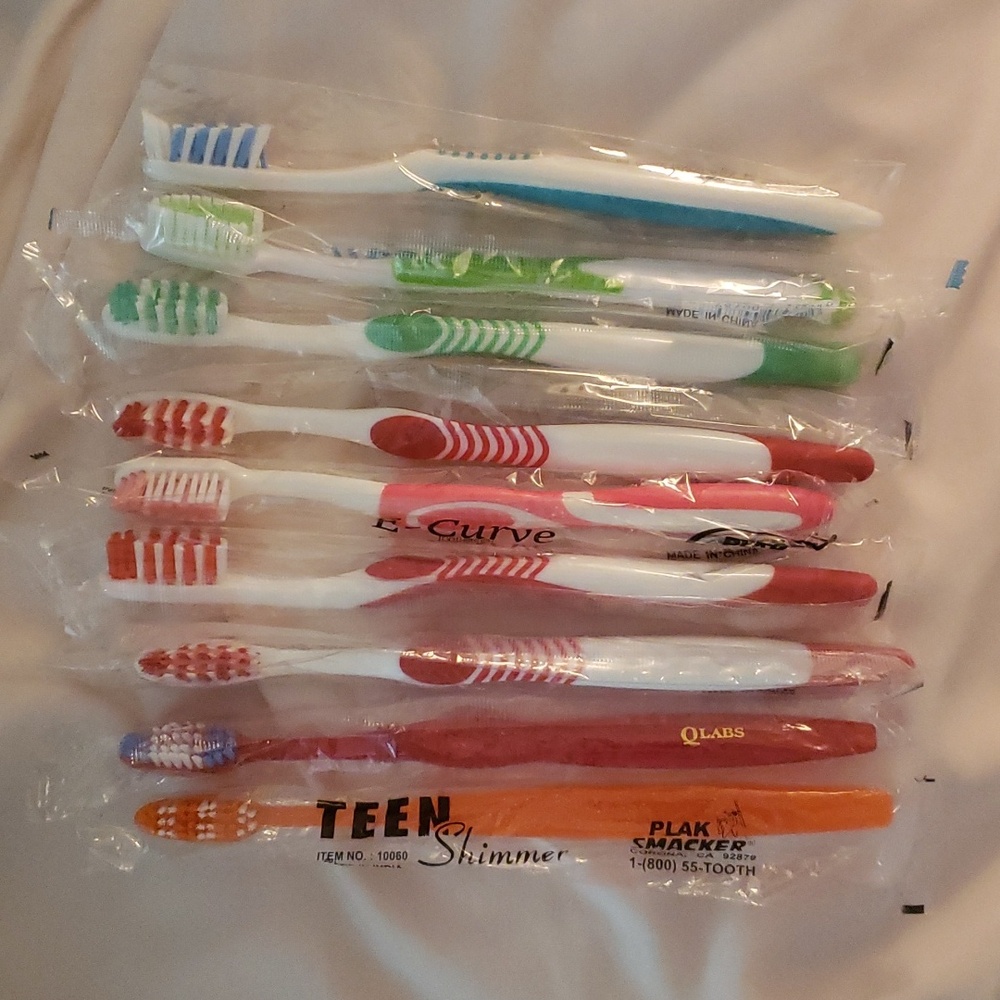 Toothbrushes - assorted colors